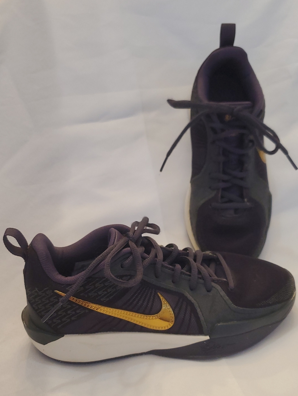 Kids Sabrina 2 "Broken Records Nike Sneakers Size 5